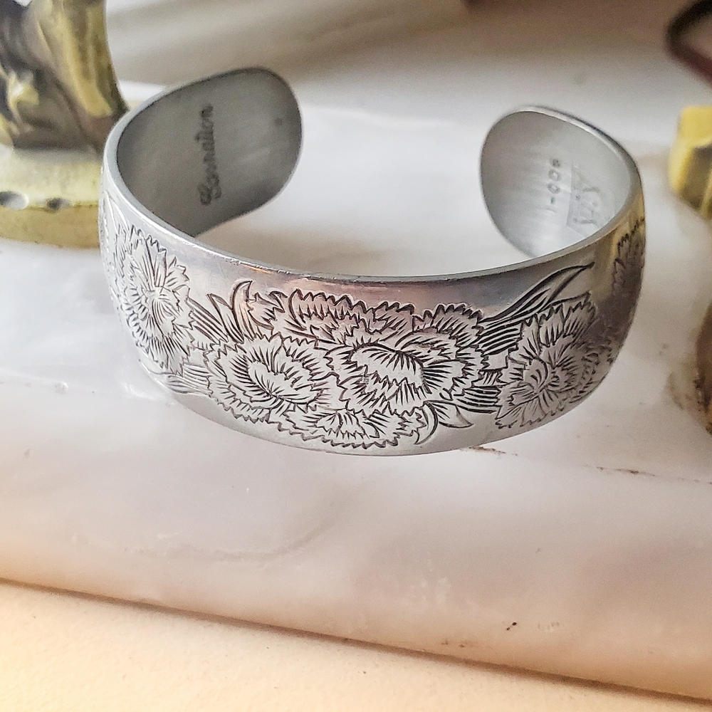 Kirk Stieff Vintage Pewter Bracelet "Carnation